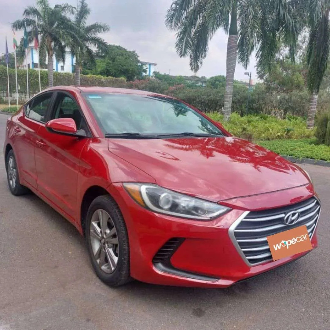 Hyundai Elantra 2018